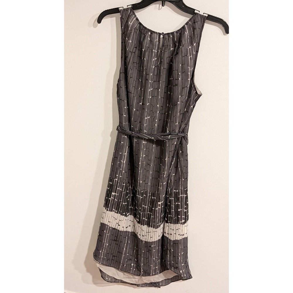 Maternity Belted Shift Dress Sleeveless by A Pea In The Pod, Gray, Size L - Picture 5 of 14